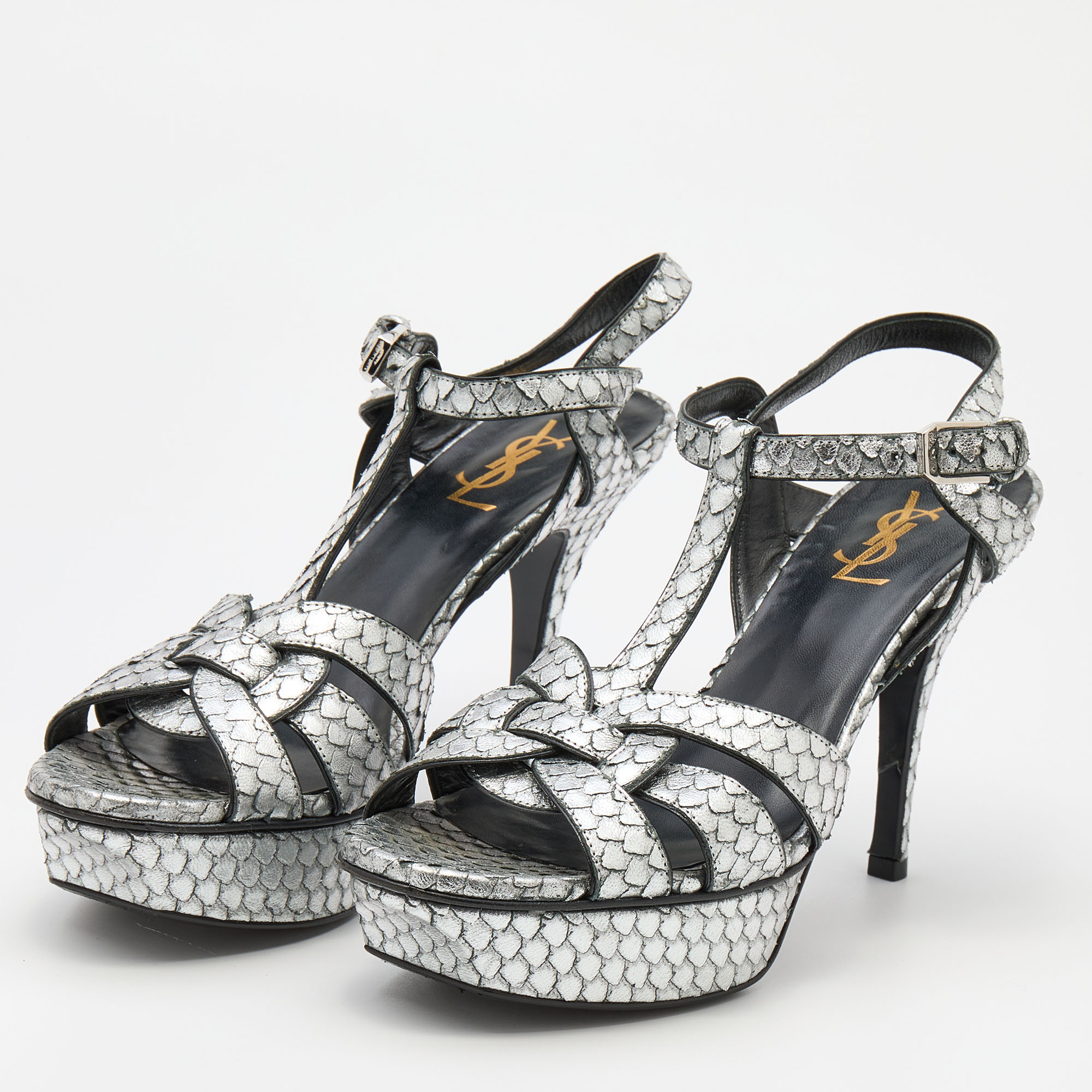 

Saint Laurent Silver Python Embossed Leather Tribute Sandals Size