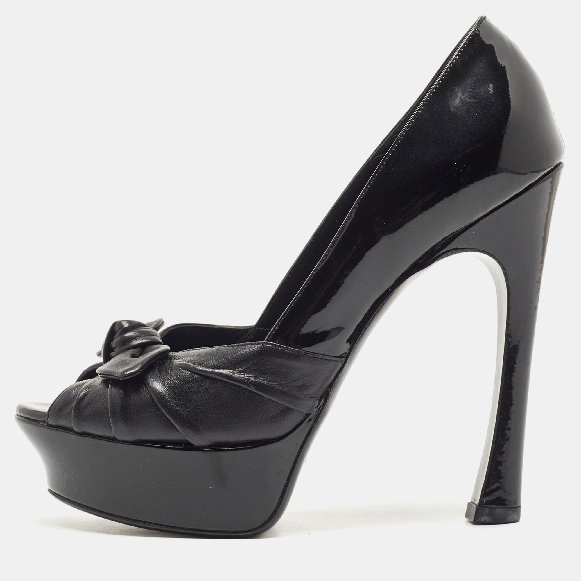 

Saint Laurent Black Patent and Leather Palais Bow Pumps Size