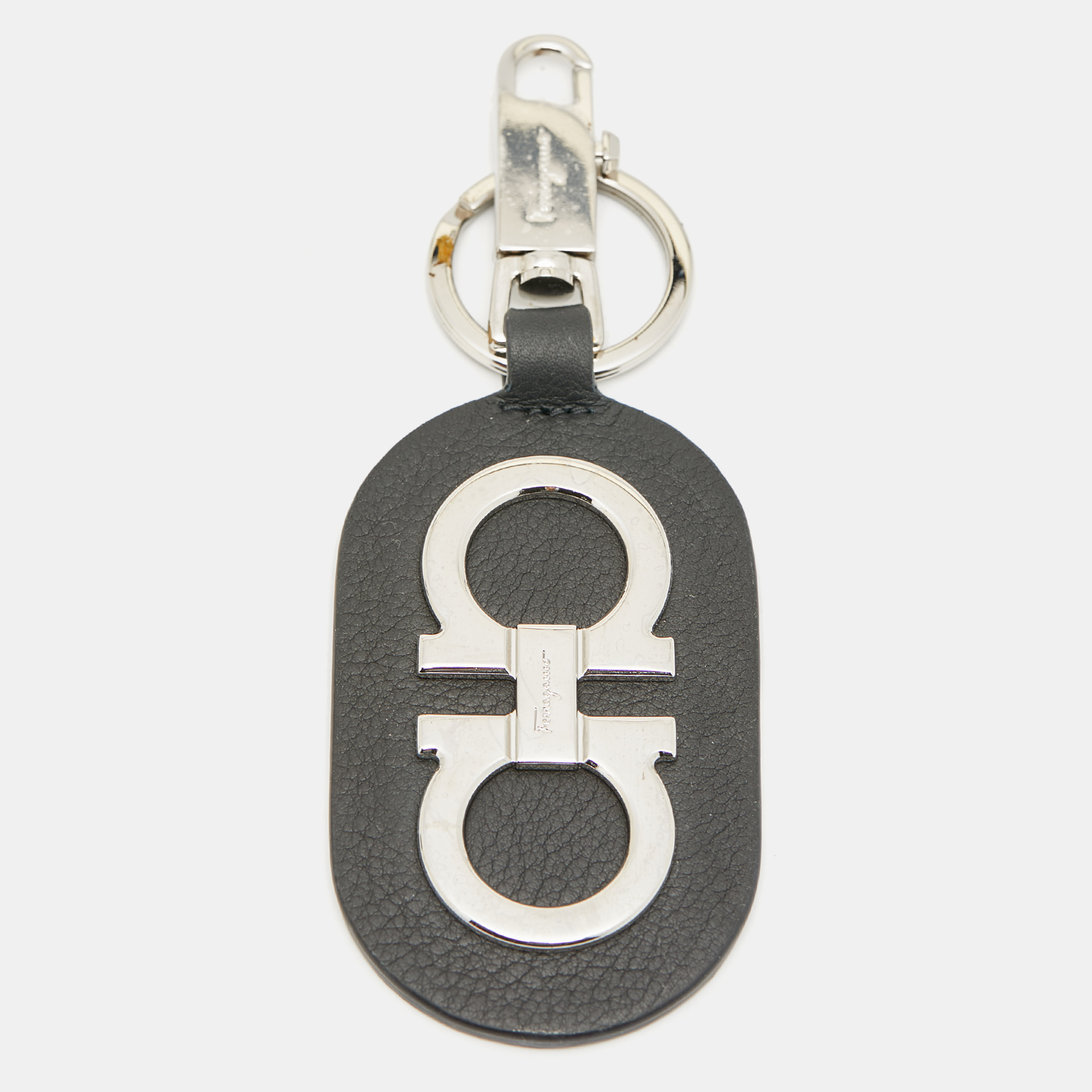 

Salvatore Ferragamo Gancini Key Chain Black Leather