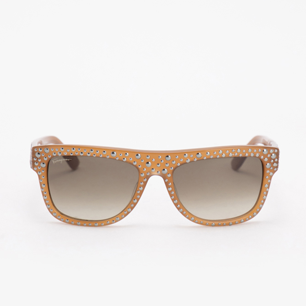 

Salvatore Ferragamo Brown Studs Boutique Wayfarer Sunglasses