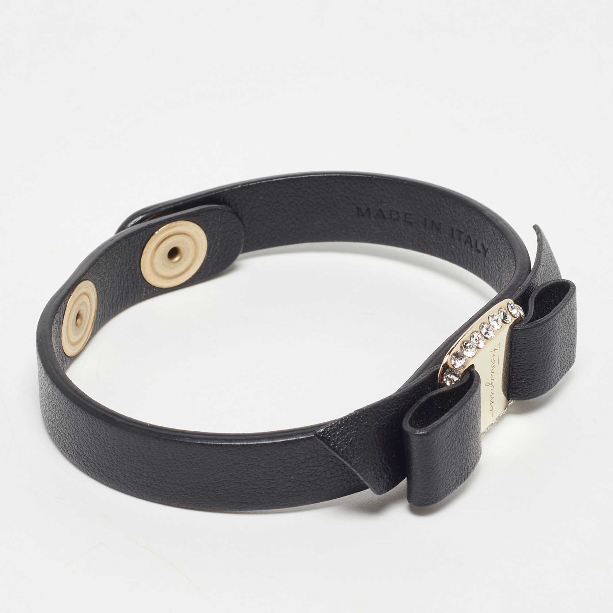 

Salvatore Ferragamo Black Vara Bow Embellished Leather Gold Tone Bracelet