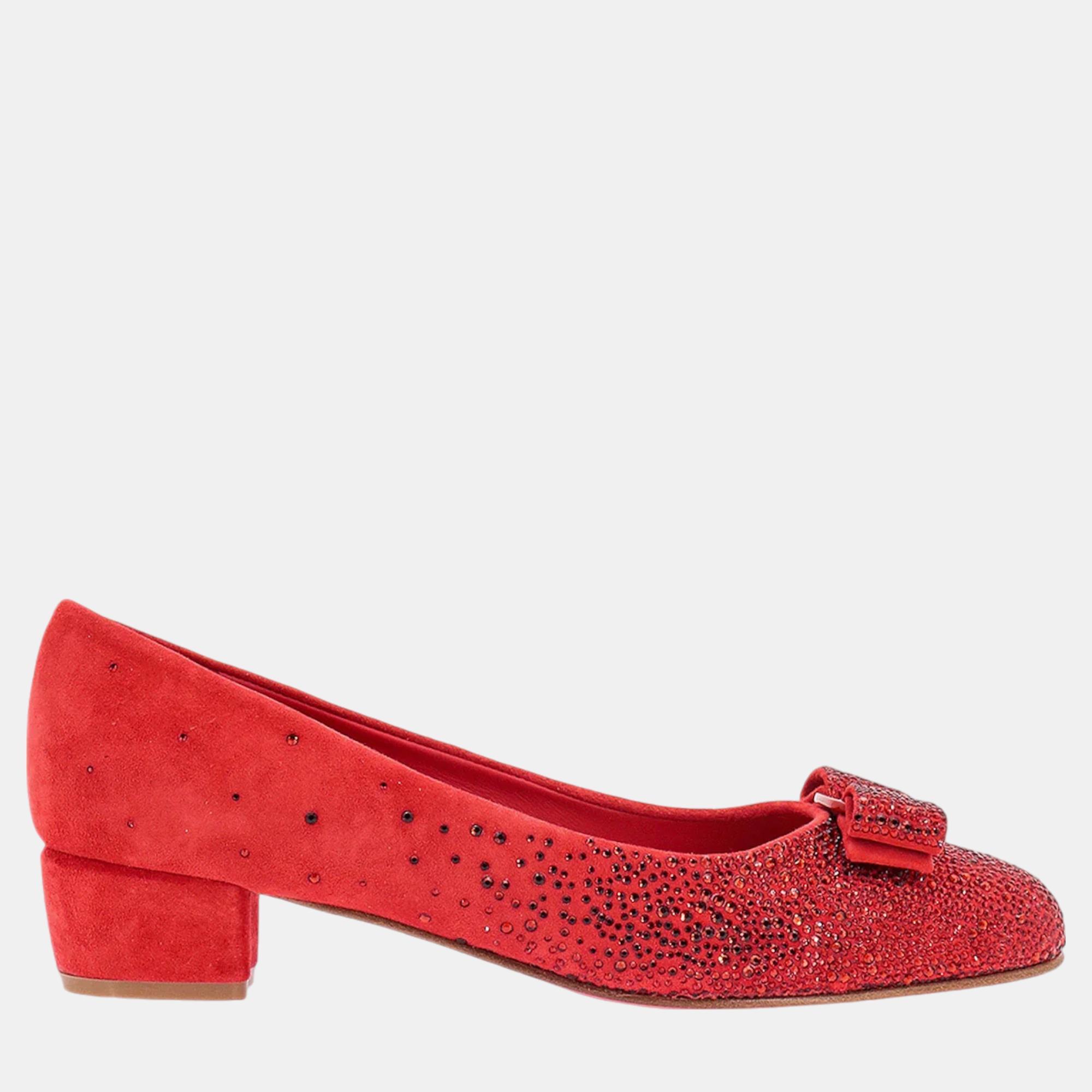 

Salvatore Ferragamo Red Collet Pumps