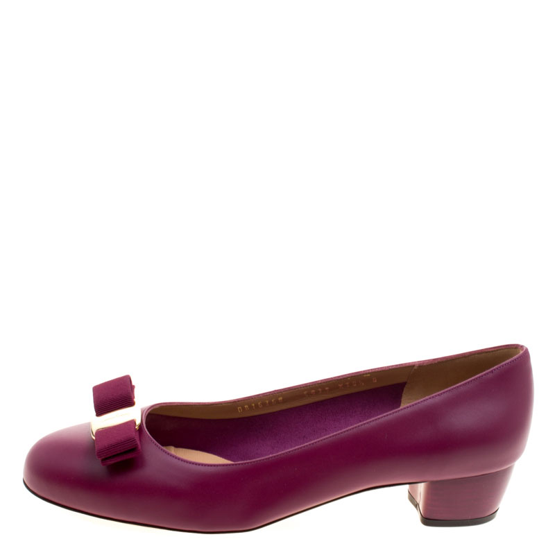 

Salvatore Ferragamo Purple Leather Vara Bow Block Heel Pumps Size
