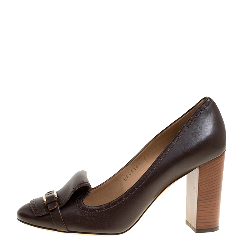 

Salvatore Ferragamo Brown Leather Ninu Pumps Size