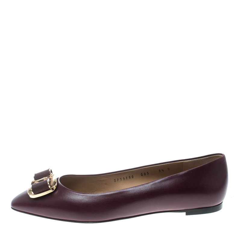 

Salvatore Ferragamo Burgundy Leather Lola Ballet Flats Size
