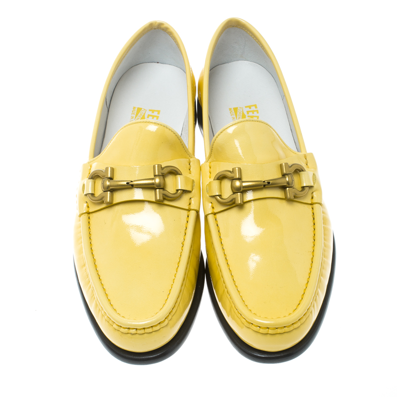 Salvatore Ferragamo Women Yellow Patent Leather Mason Gancio Bit Loafers Size 38.5