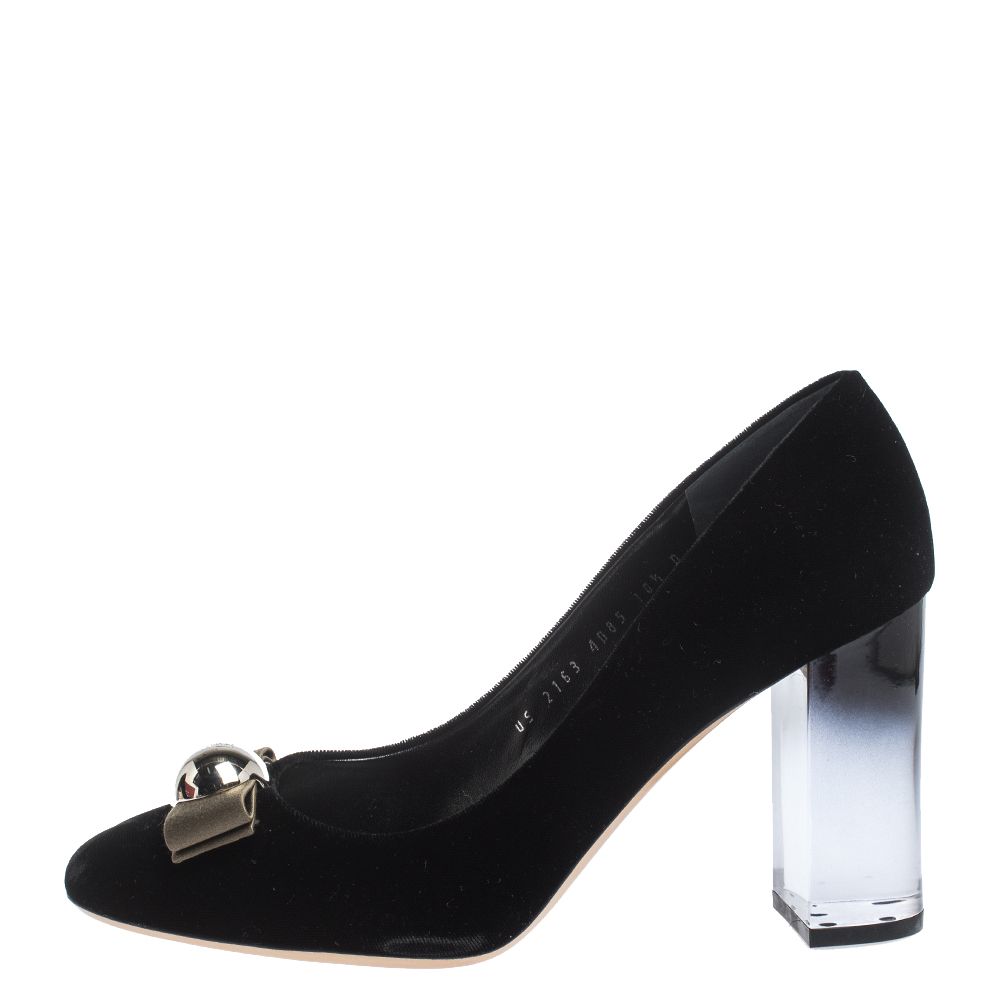 

Salvatore Ferragamo Black Velvet Fiammetta Plexiglass Heel Pumps Size