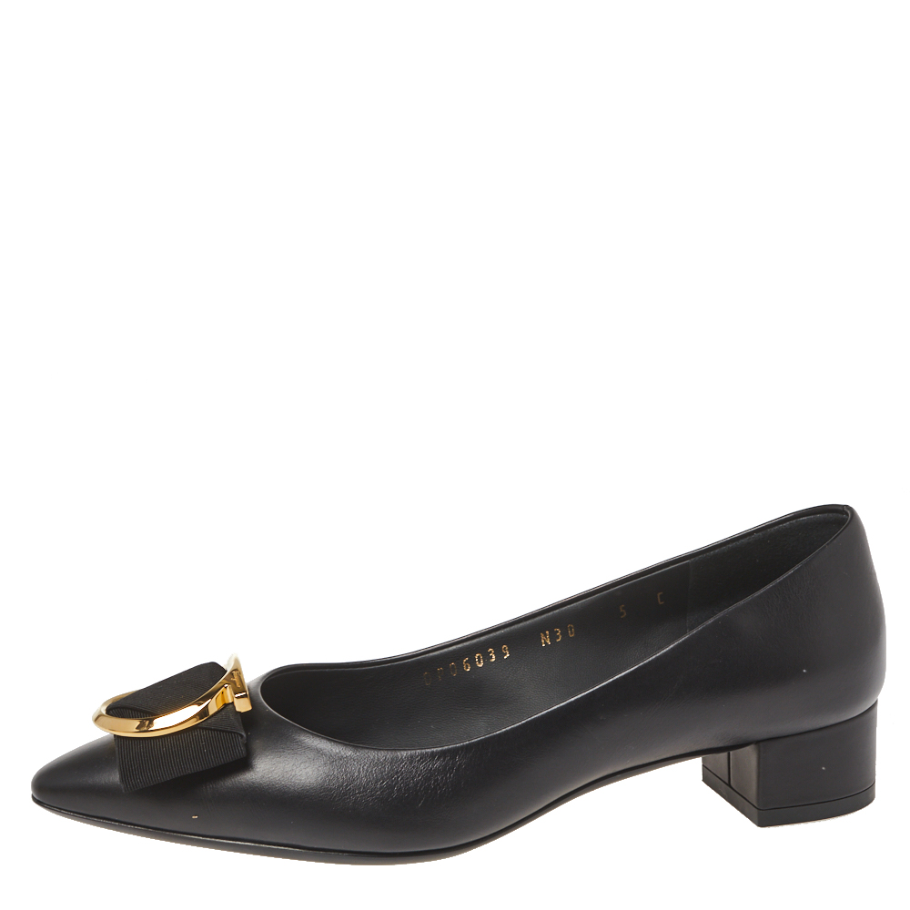 

Salvatore Ferragamo Black Leather Bow Pointed Toe Flats Size