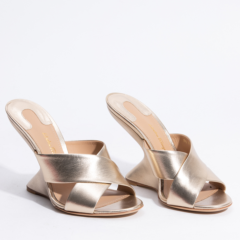 

Salvatore Ferragamo Gold Leather Alcamo Gold Wedge Mules Size EU