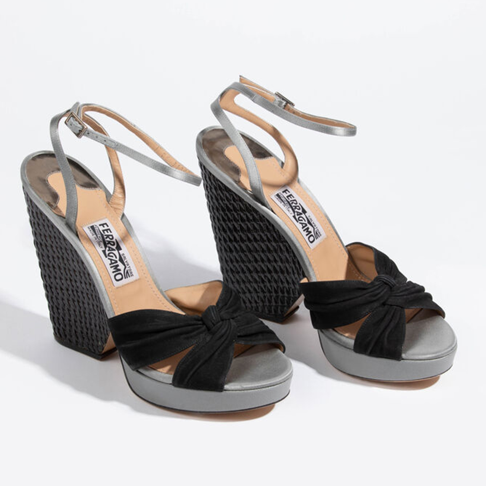 

Salvatore Ferragamo Black Leather Suna Wedge Sandals Size EU