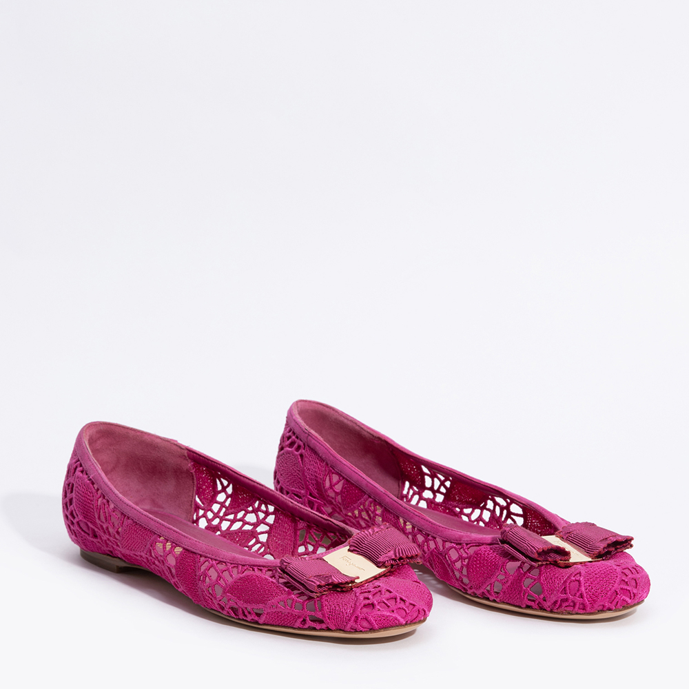 

Salvatore Ferragamo Pink Leather/Textile Lace Ballerina Flats Size EU