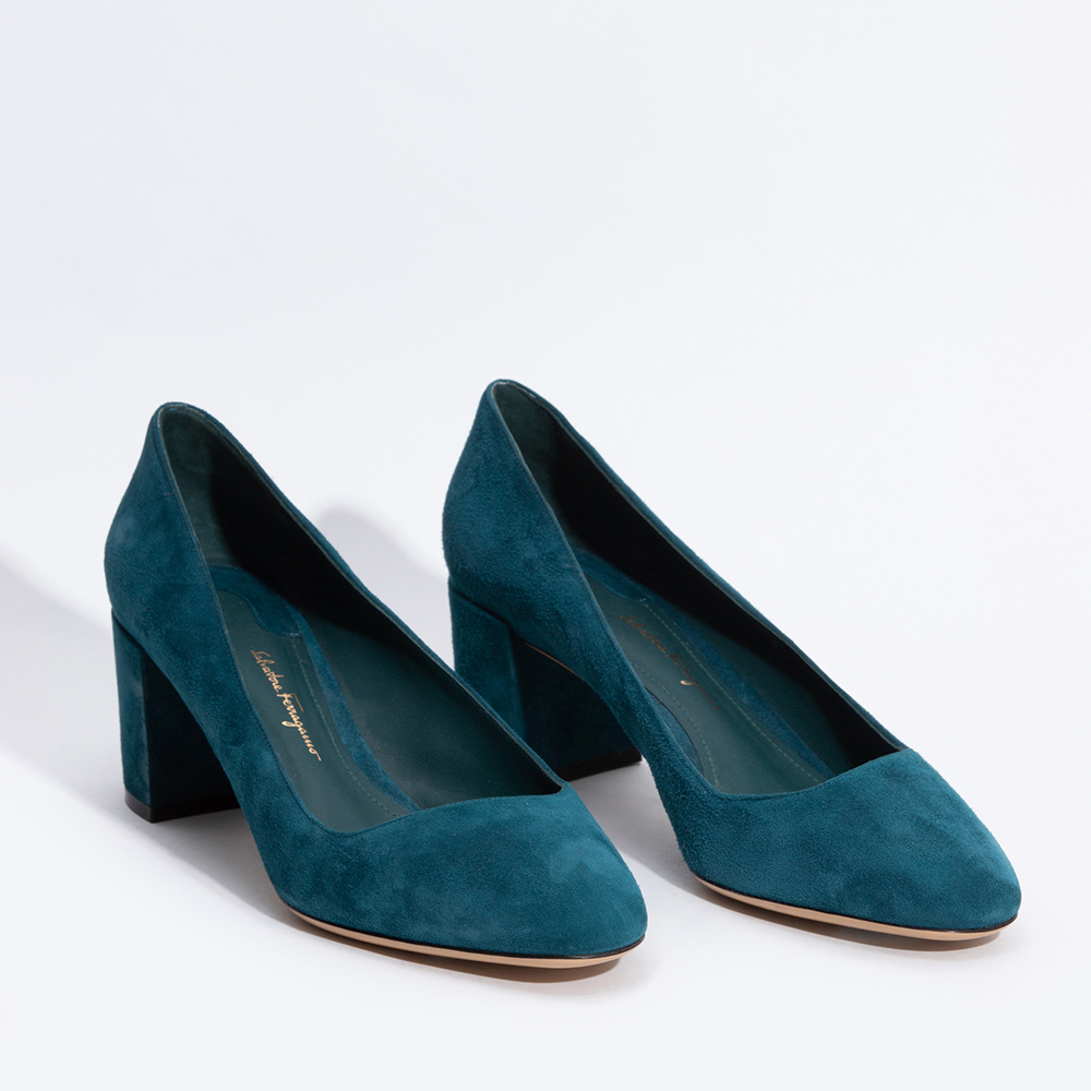 

Salvatore Ferragamo Blue Leather Arezzo Pumps Size EU