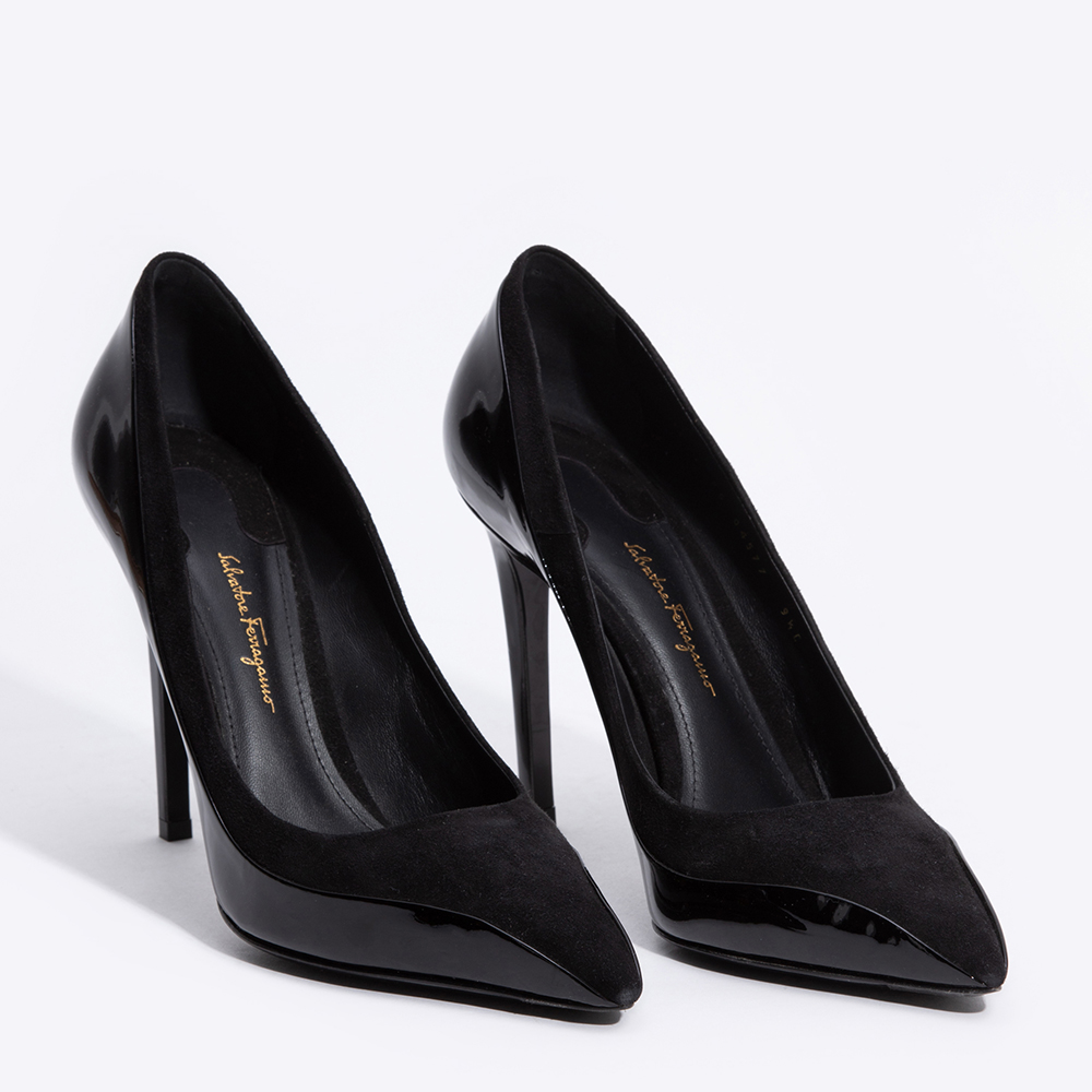 

Salvatore Ferragamo Black Leather Giglio Pumps Size EU