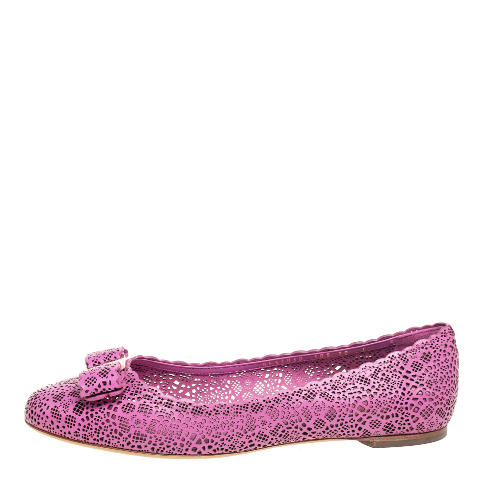 

Salvatore Ferragamo Pink Laser Cut Leather Vara Bow Ballet Flats Size