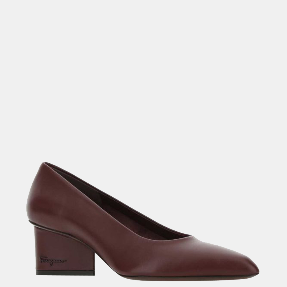 

Salvatore Ferragamo Brown Leather Pump Shoe Size US 7.5 EU 38