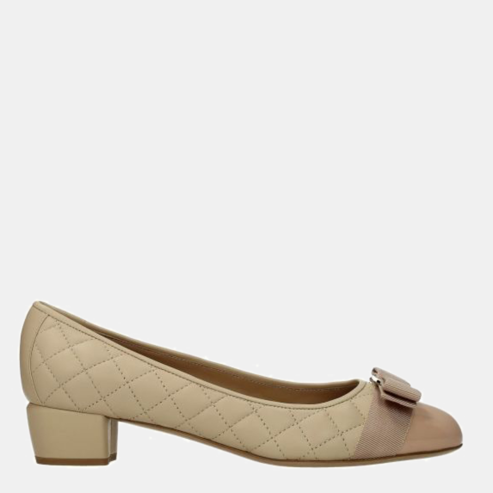 

Salvatore Ferragamo Beige Leather Vara Bow Pumps Size US 9.5 EU