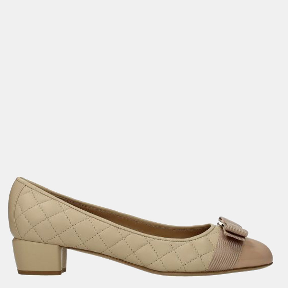 

Salvatore Ferragamo Beige Leather Vara Bow Pumps Size US 9.5/EU