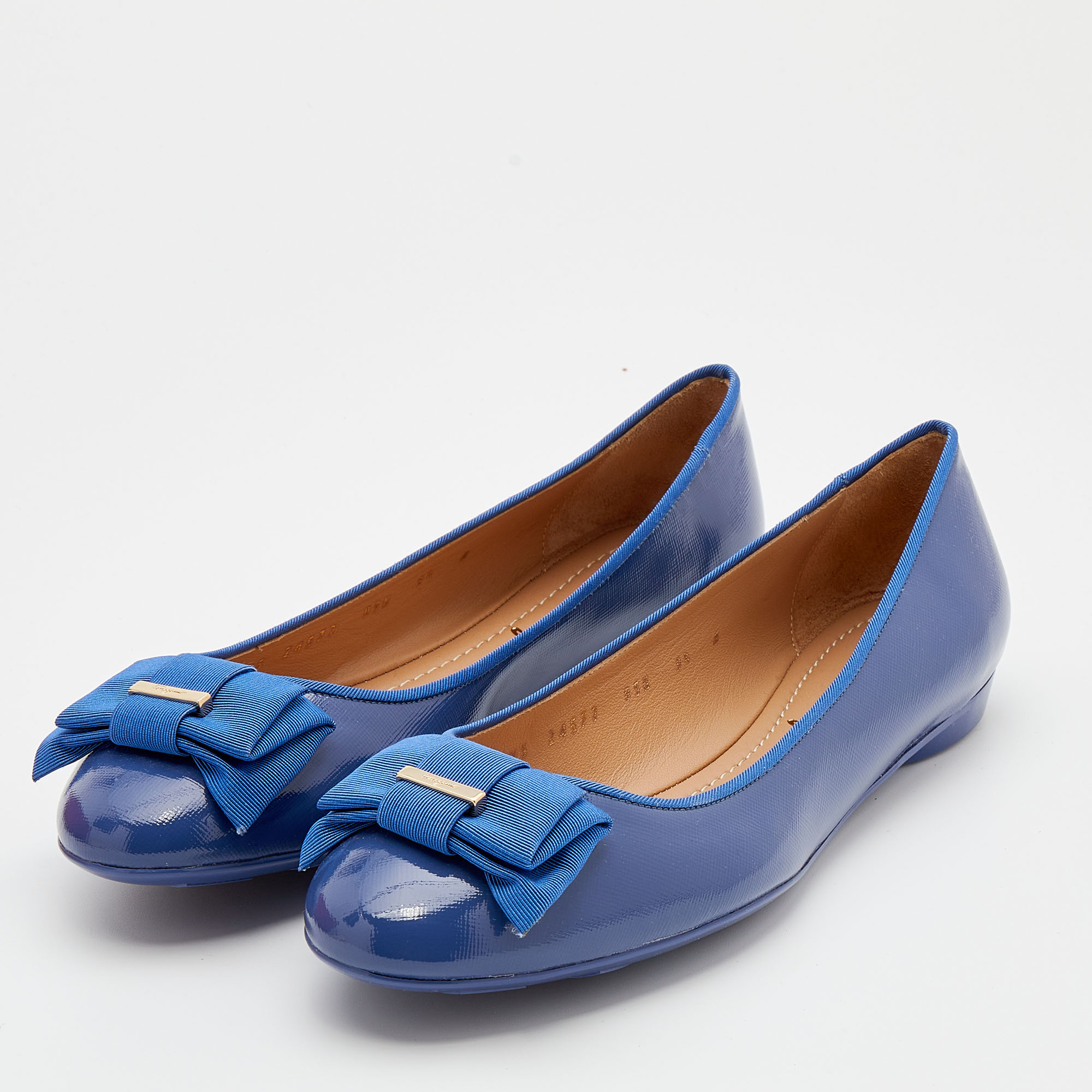 

Salvatore Ferragamo Blue Patent Leather My Knot Ballet Flats Size