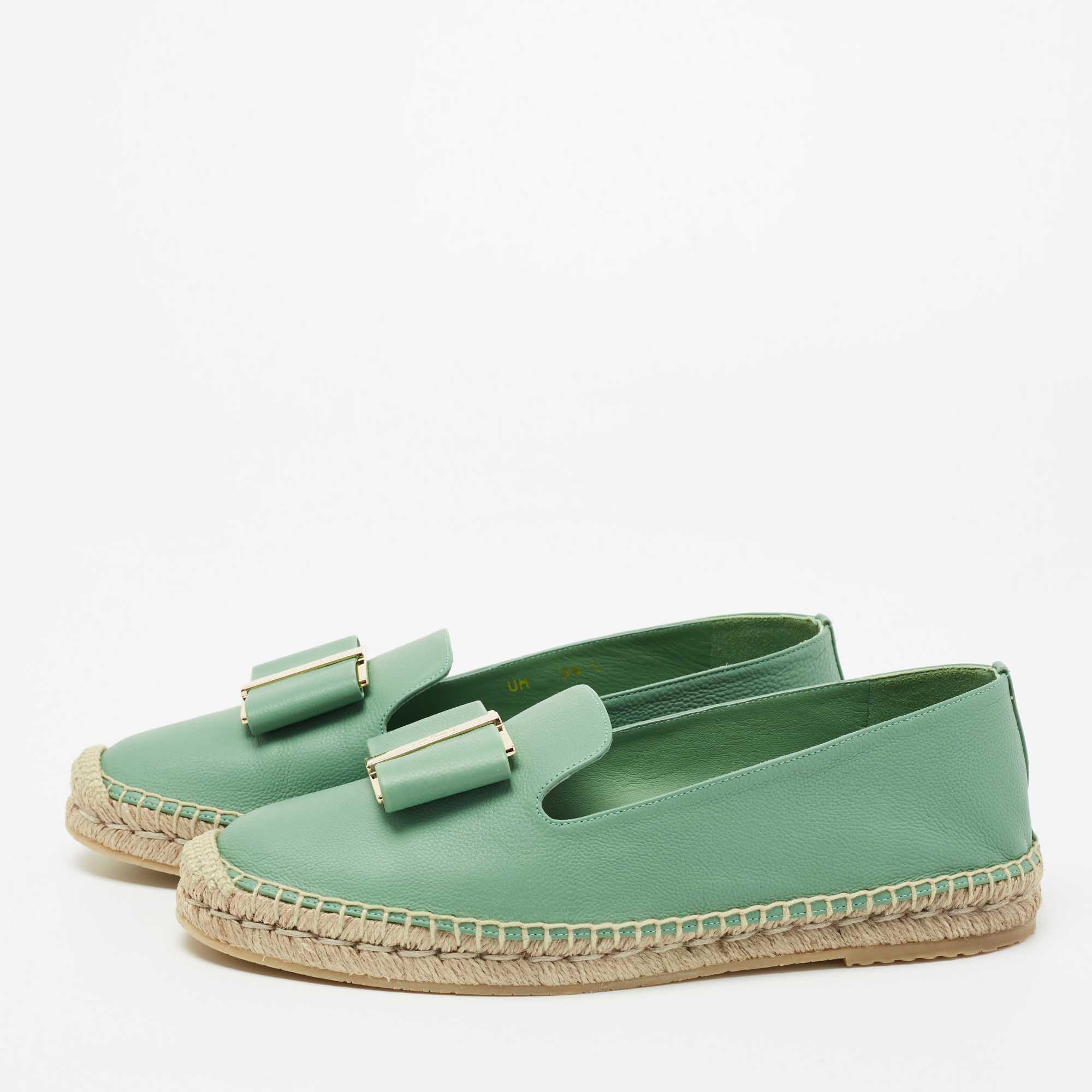 

Salvatore Ferragamo Green Leather Sannio Espadrille Flats Size