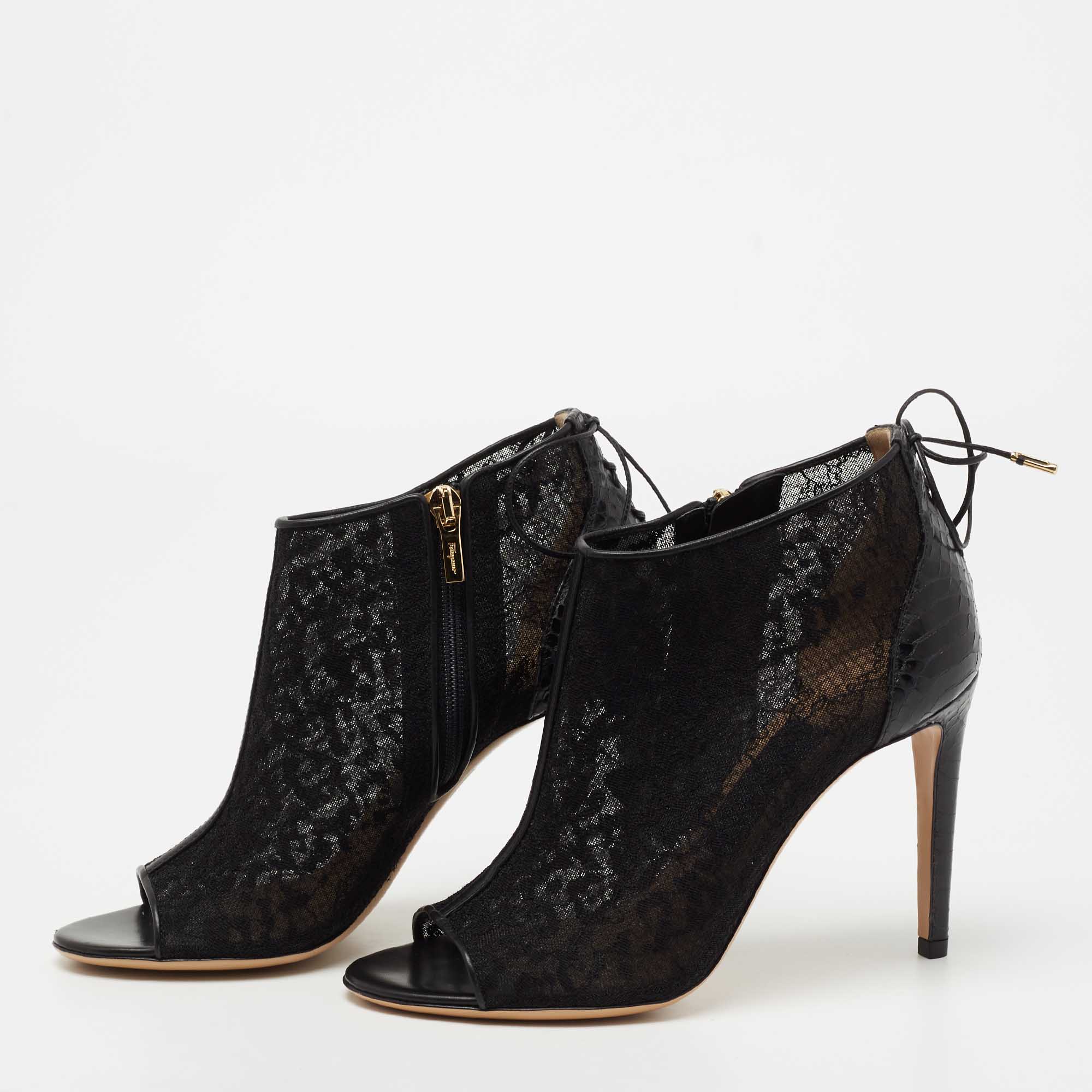 

Salvatore Ferragamo Black Python Embossed And Lace Nufus Peep Toe Ankle Boots Size