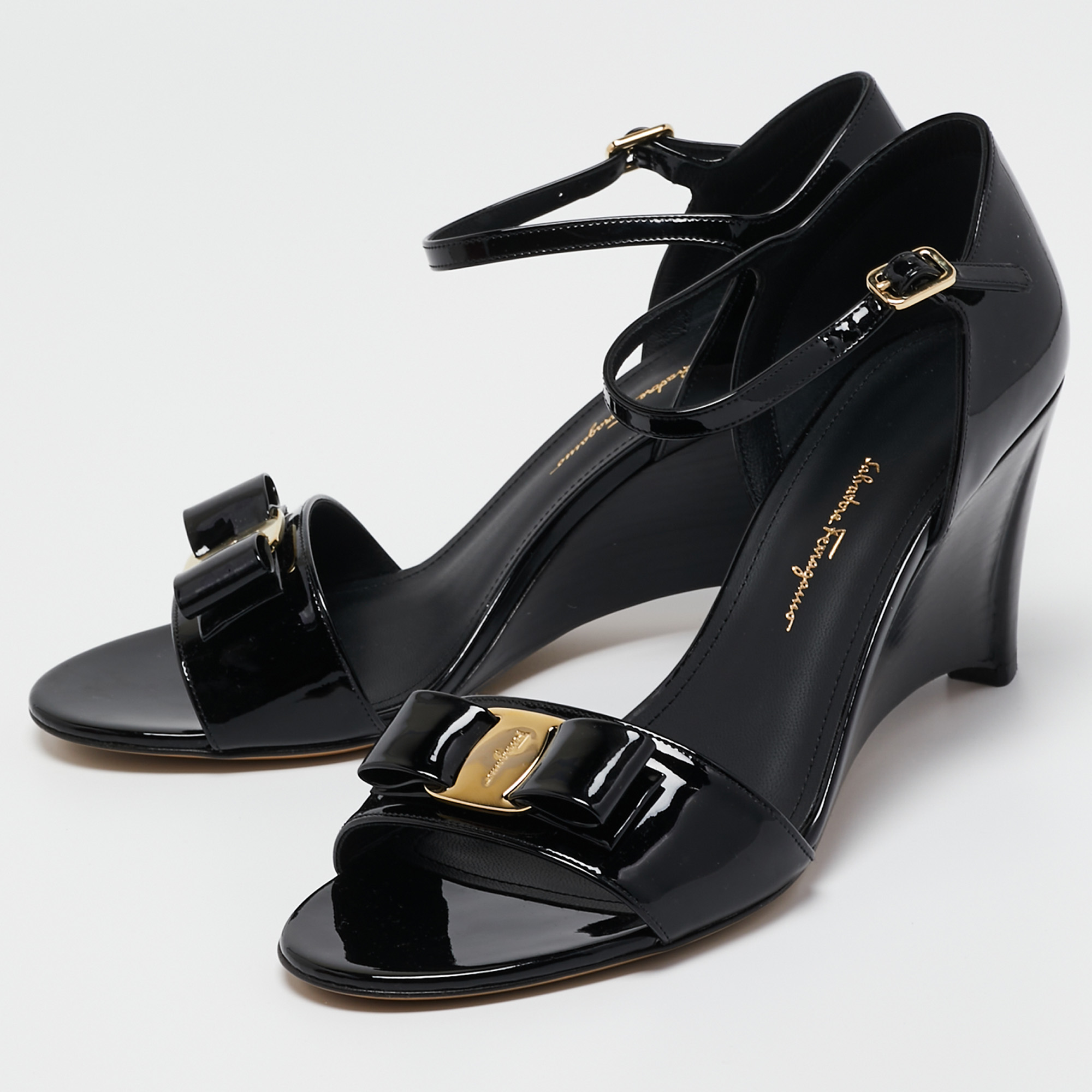 

Salvatore Ferragamo Black Patent Leather Bow Ankle Strap Sandals Size