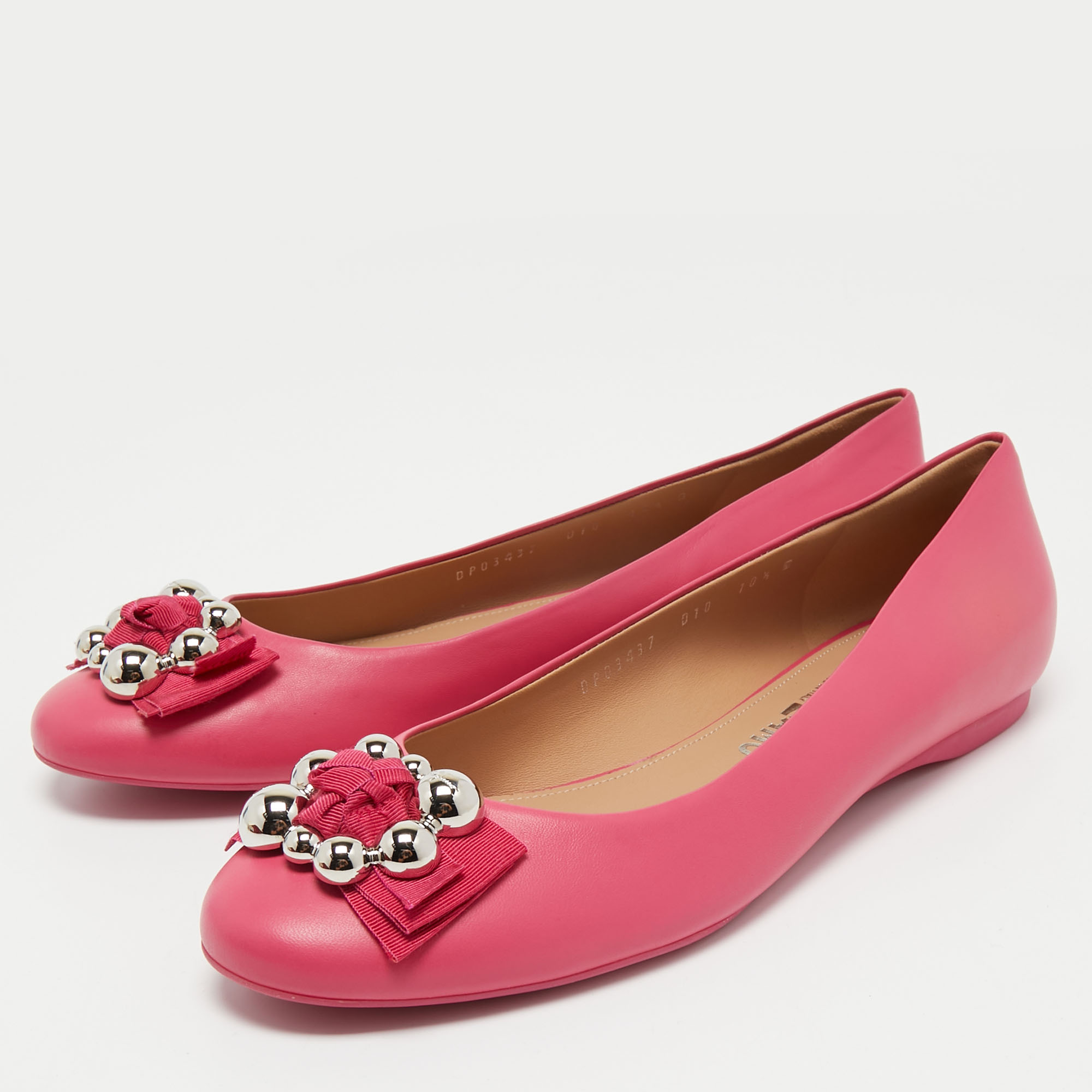 

Salvatore Ferragamo Pink Leather Flair Ballet Flats Size