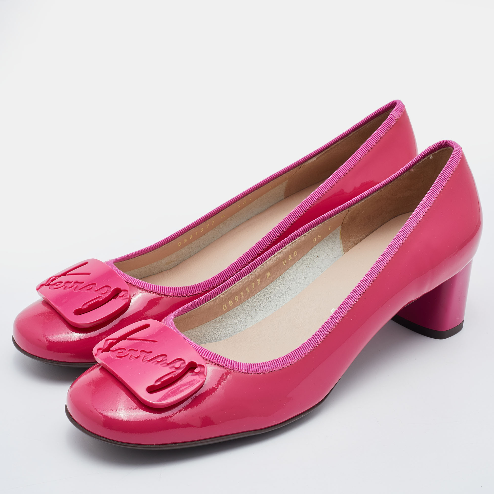 

Salvatore Ferragamo Pink Patent Leather My Charm Pumps Size