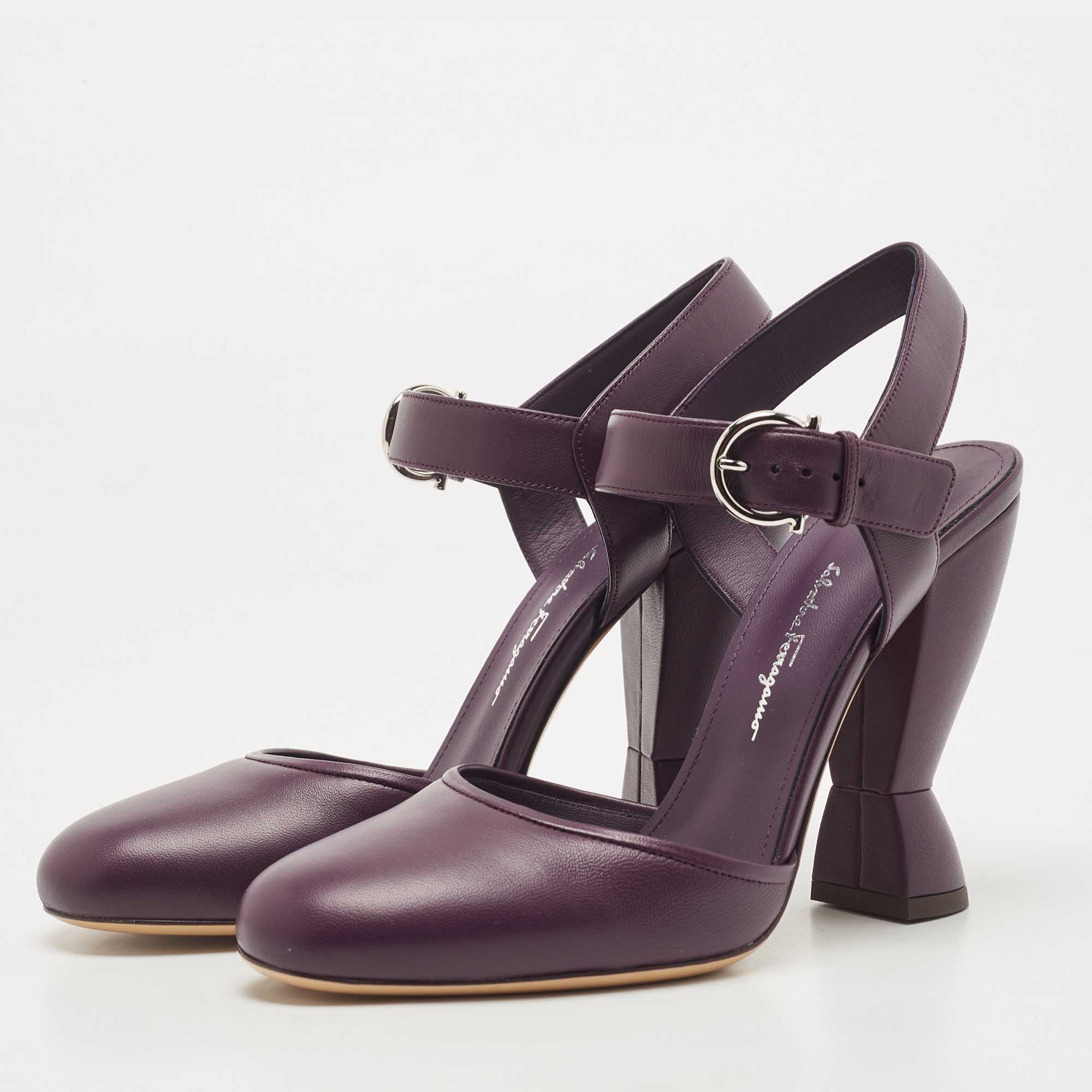 

Salvatore Ferragamo Purple Leather Gazania Ankle Strap Sandals Size