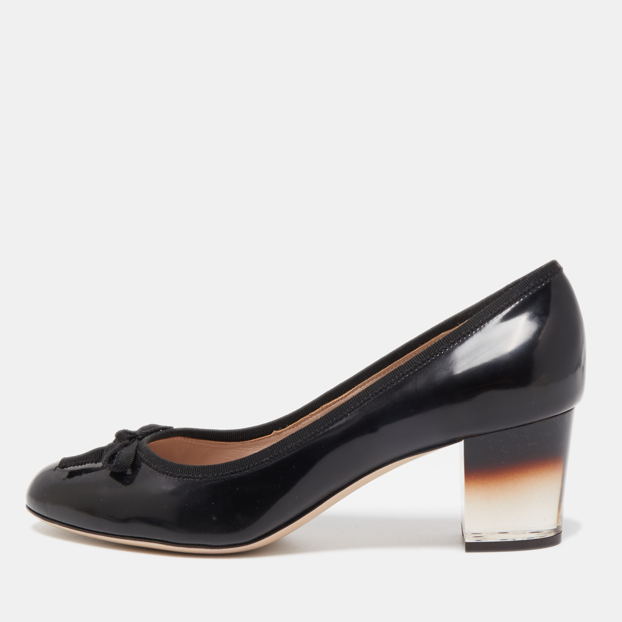 Ferragamo block hotsell heel pumps