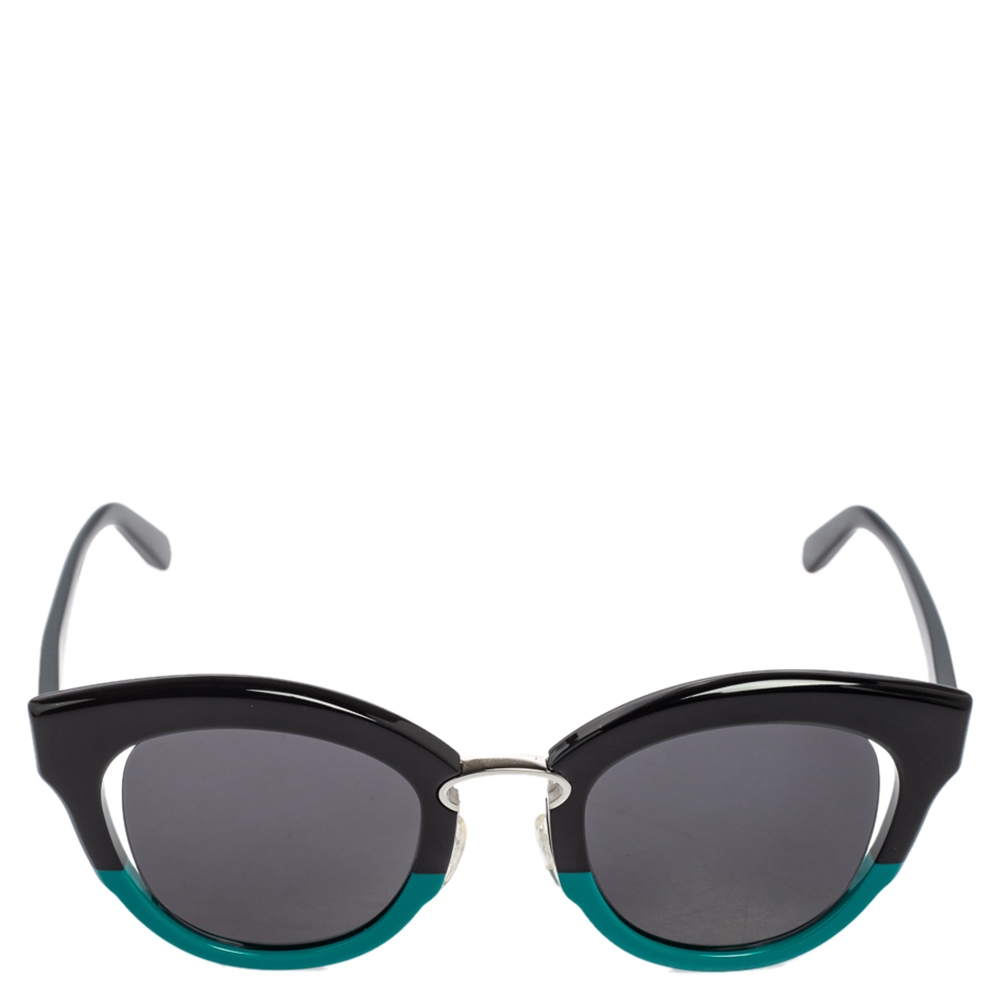 

Salvatore Ferragamo Black/Green SF830S Cat Eye Sunglasses