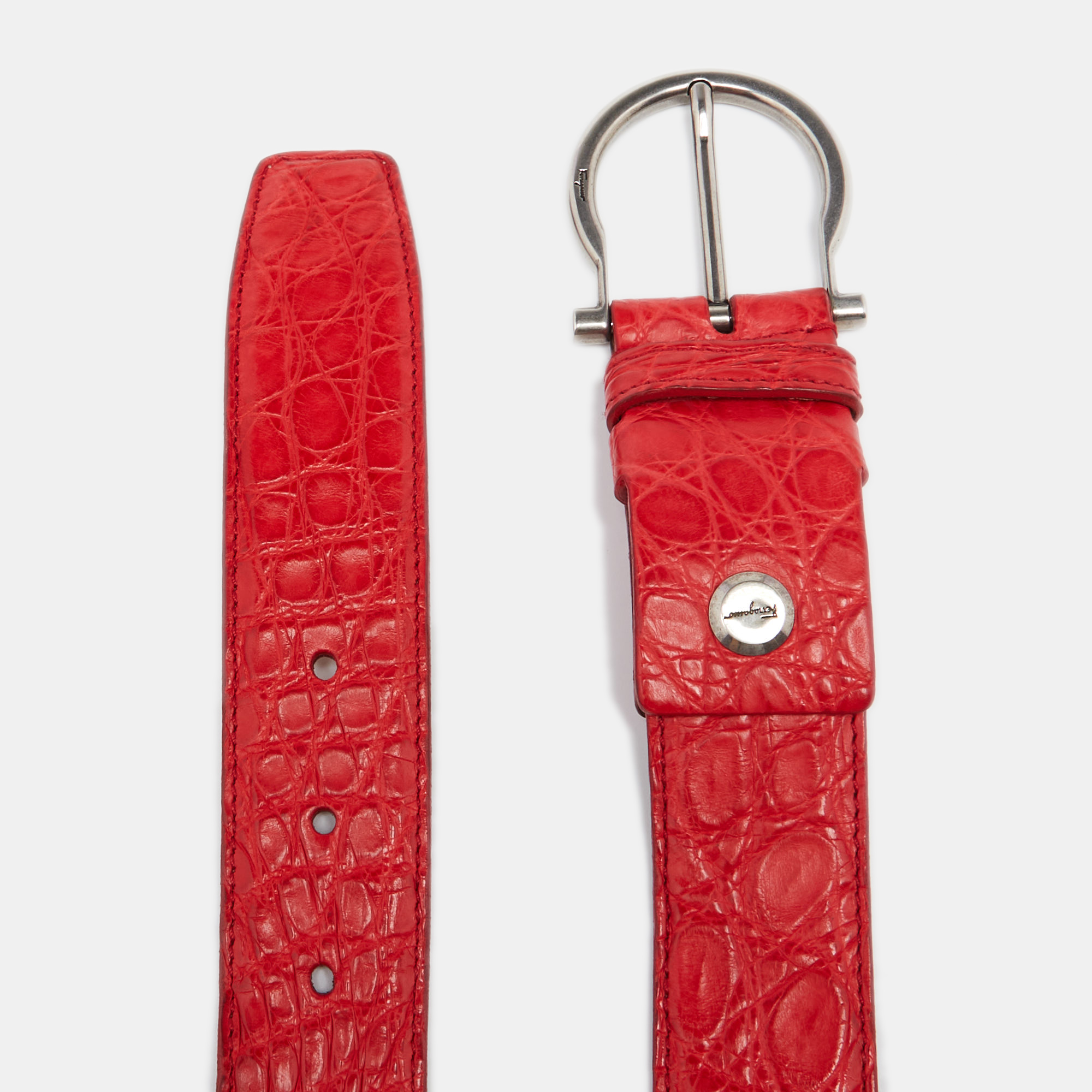 

Salvatore Ferragamo Red Crocodile Gancio Cut to Size Buckle Belt