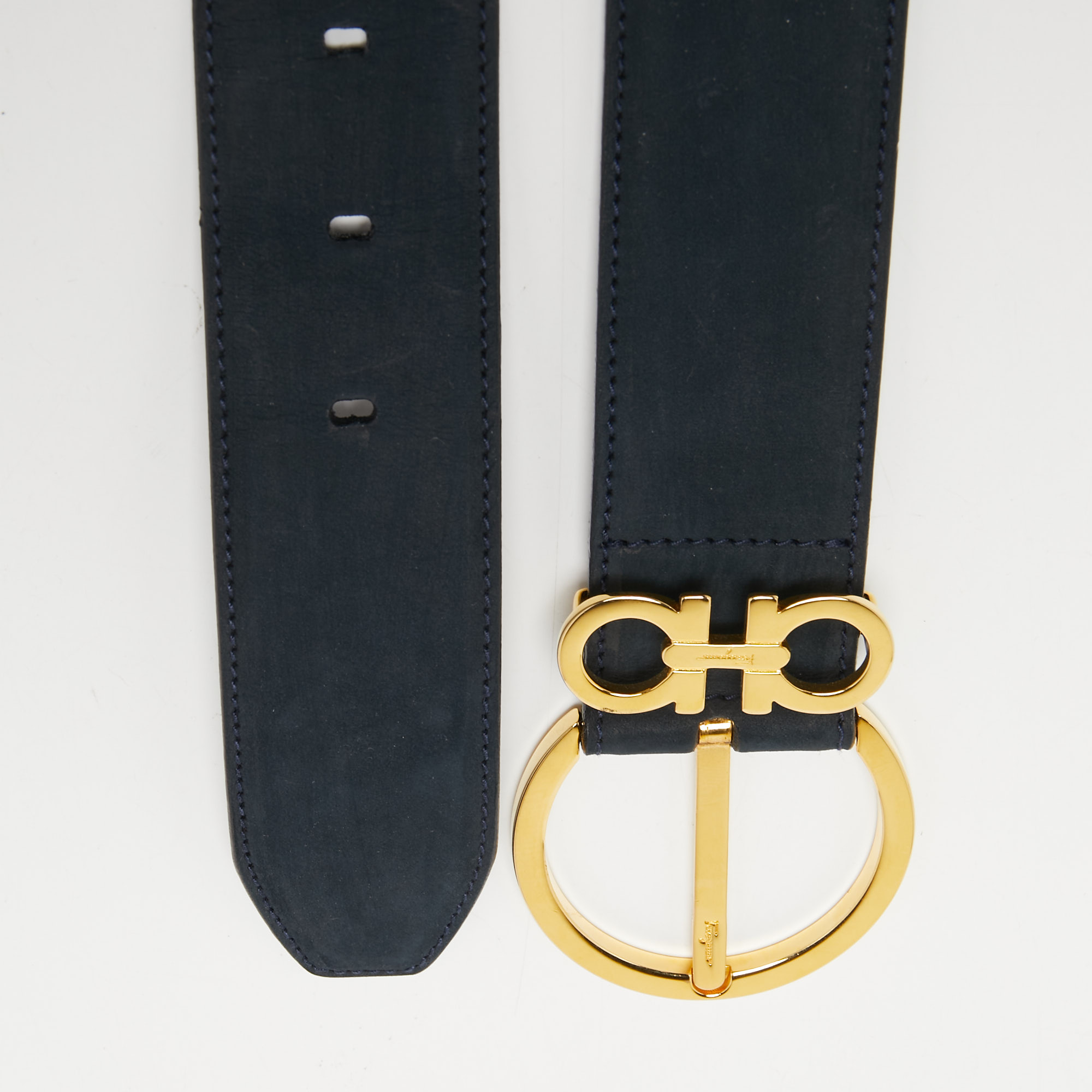 

Salvatore Ferragamo Navy Blue Nubuck Leather Waist Belt