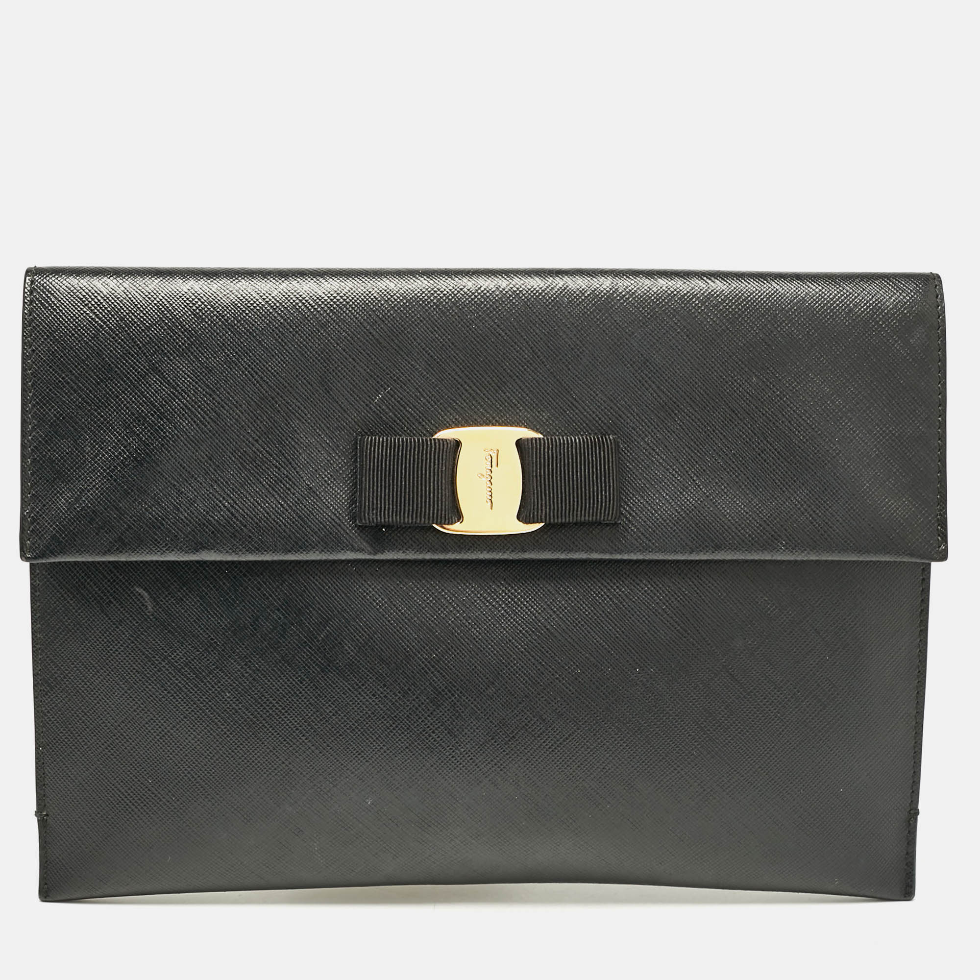 

Salvatore Ferragamo Black Saffiano Leather Vara Bow Clutch