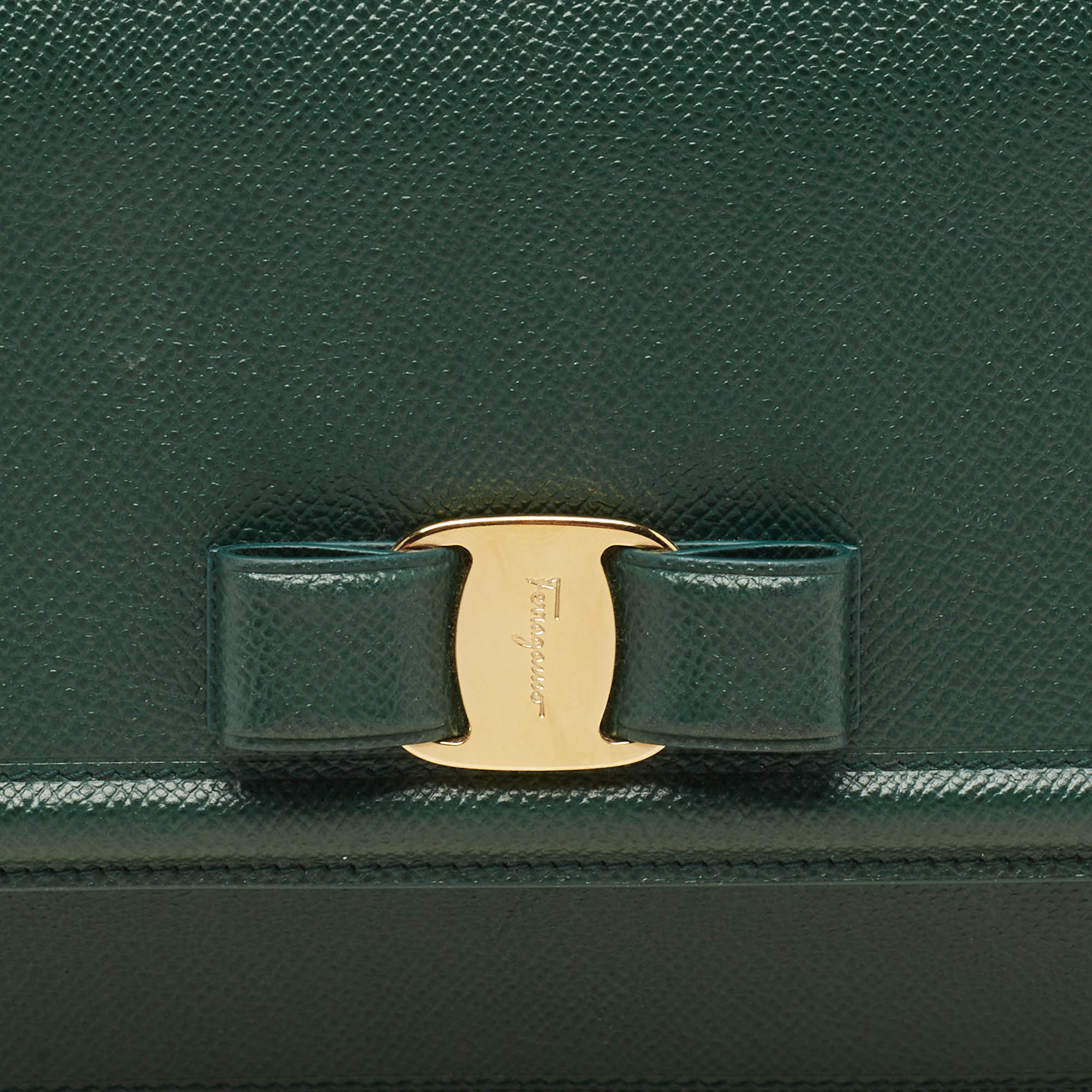 Salvatore Ferragamo Green Leather Ginny Shoulder Bag 
