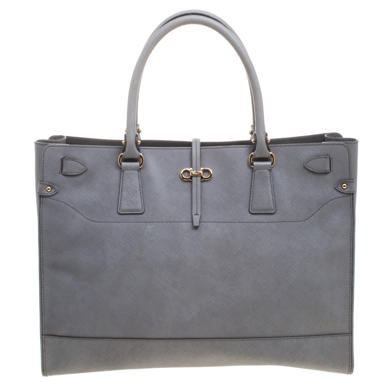 Pre Owned حقيبة يد سالفاتوري فيراغامو برينانا كبيرة جلد رمادية