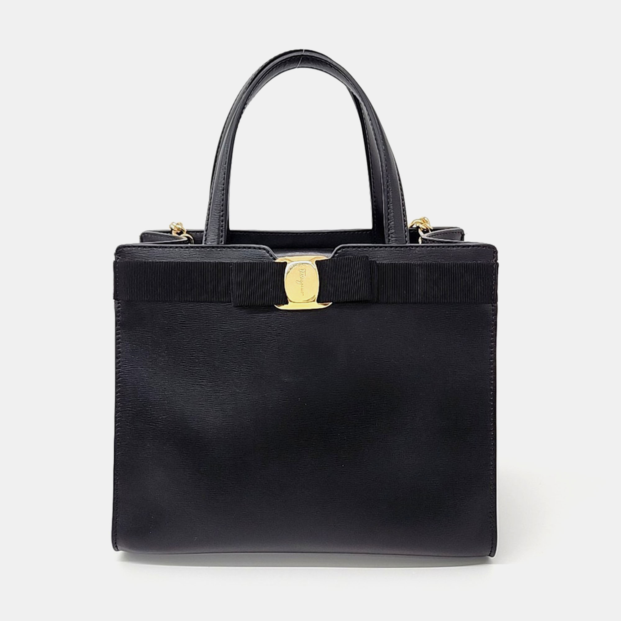 

Salvatore Ferragamo Black Leather Bara tote and shoulder bag