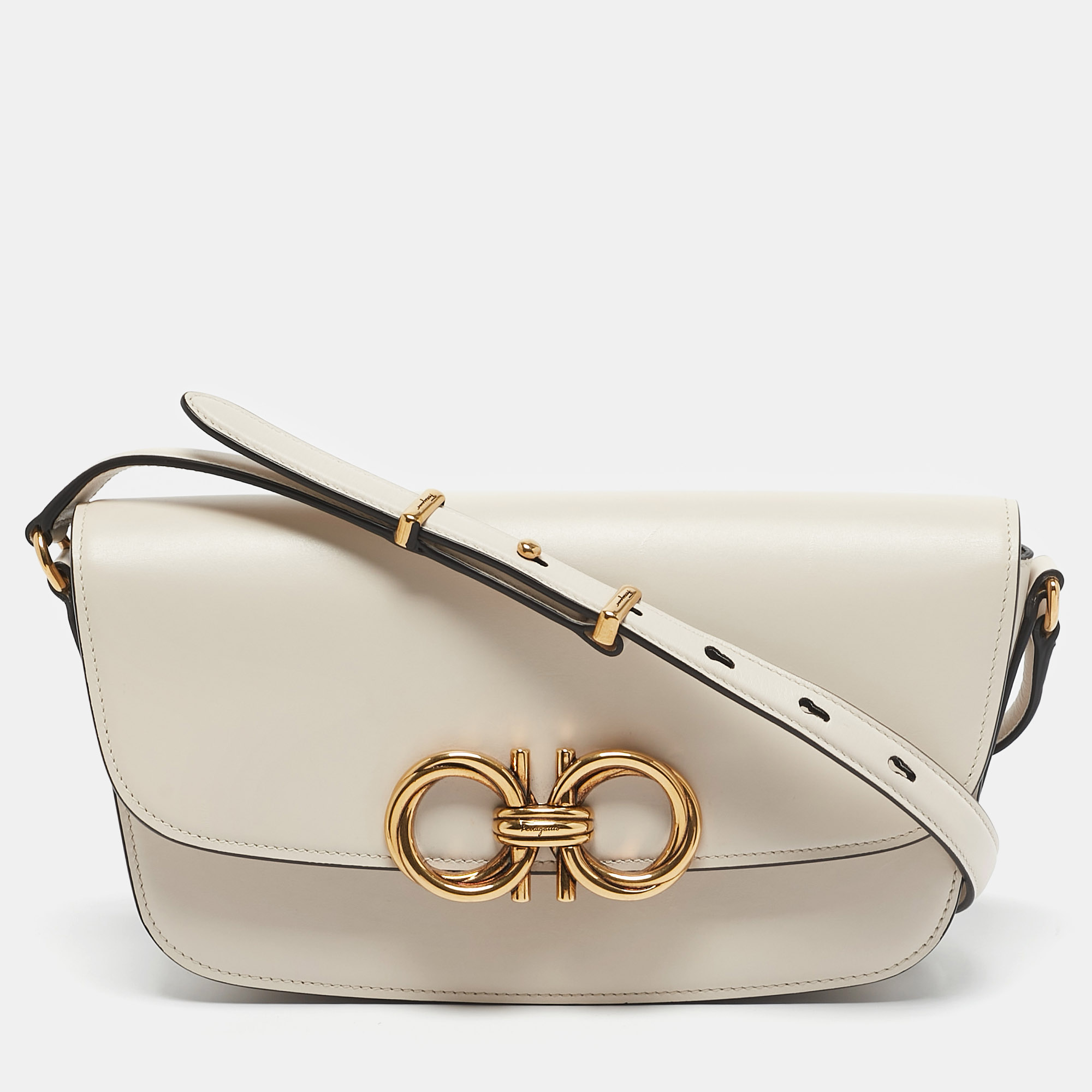 

Salvatore Ferragamo Ivory Leather Trapezio Shoulder Bag, White