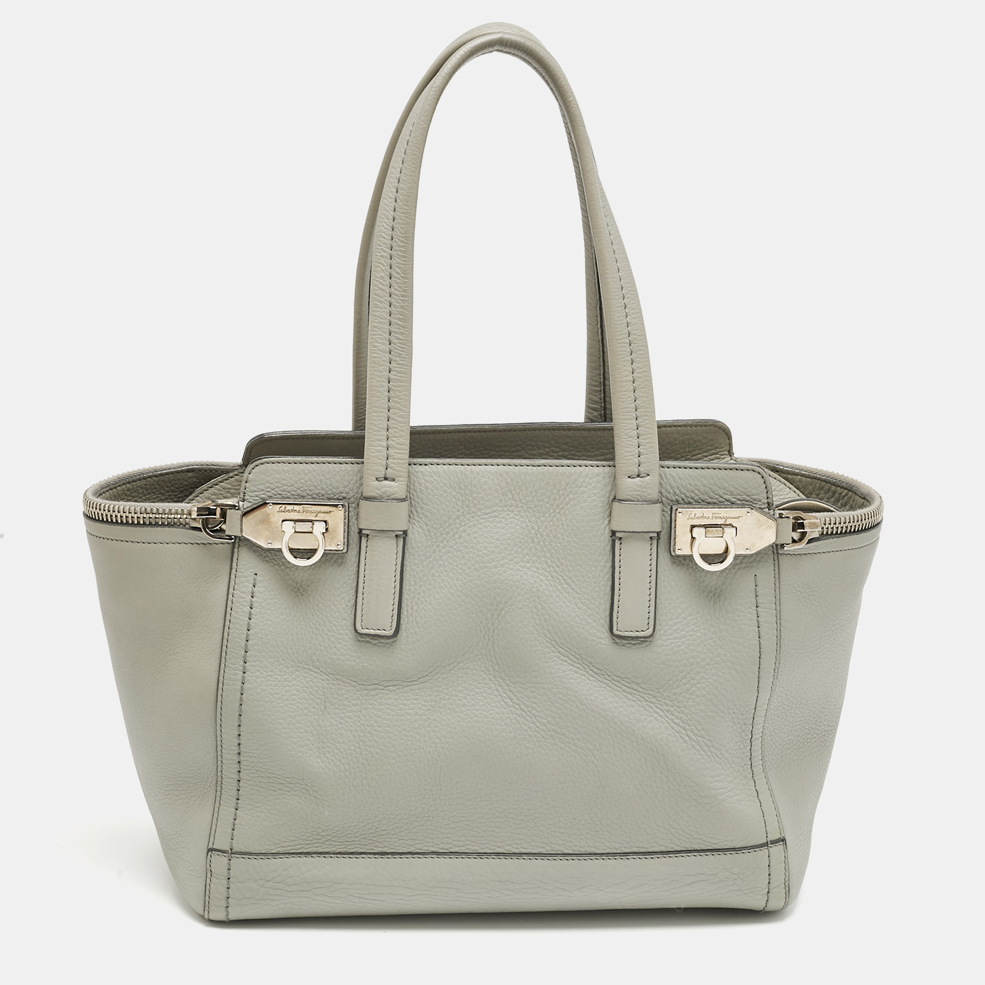 Pre-owned Ferragamo Grey Leather Verve Tote In Gray