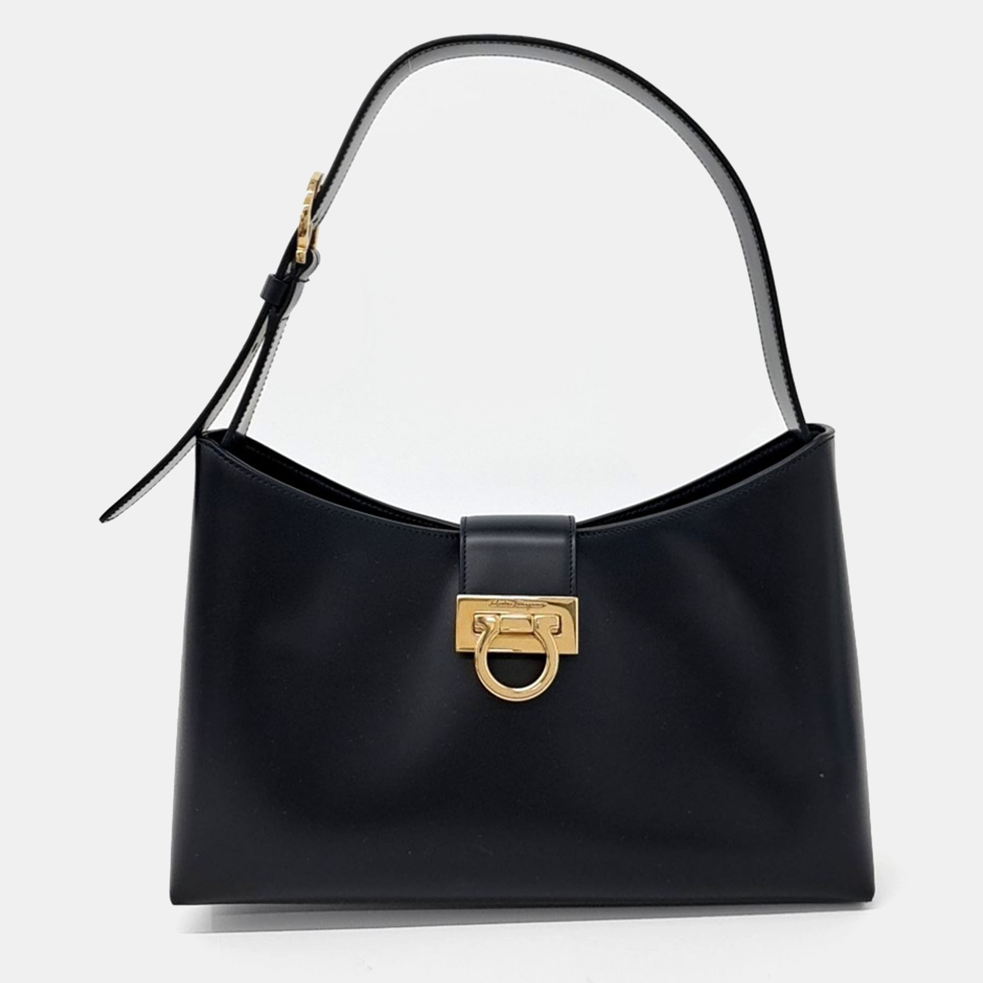

Salvatore Ferragamo Black Leather Trifolio Shoulder Bag Small