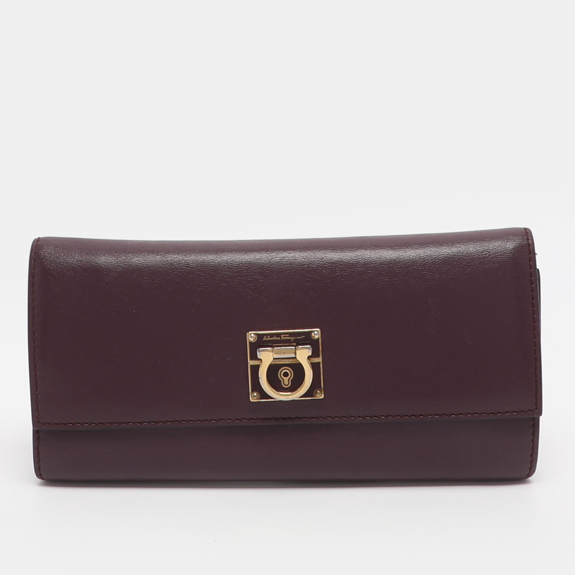 

Salvatore Ferragamo Gancini Purple Leather Continental Wallet