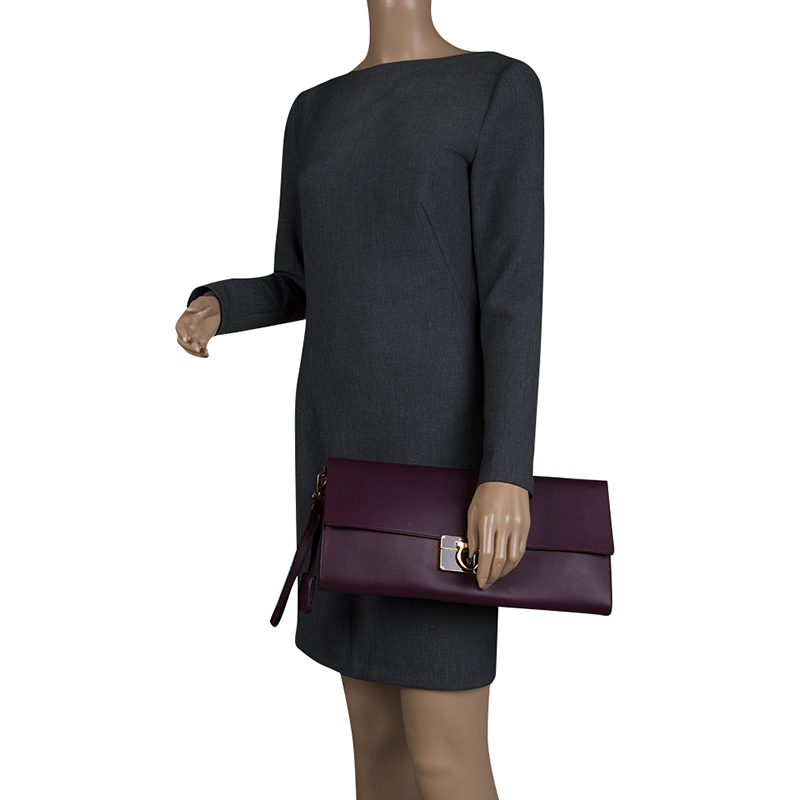 

Salvatore Ferragamo Purple Leather Afef Gancio Clutch