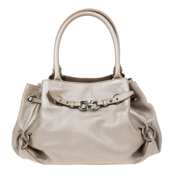 Pre Owned Salvatore Ferragamo Metallic Grey Leather Gancini Detail Handbag