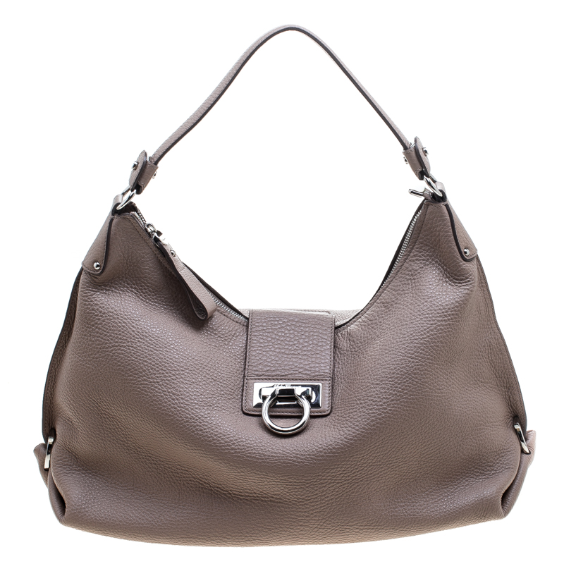 ferragamo shoulder bag