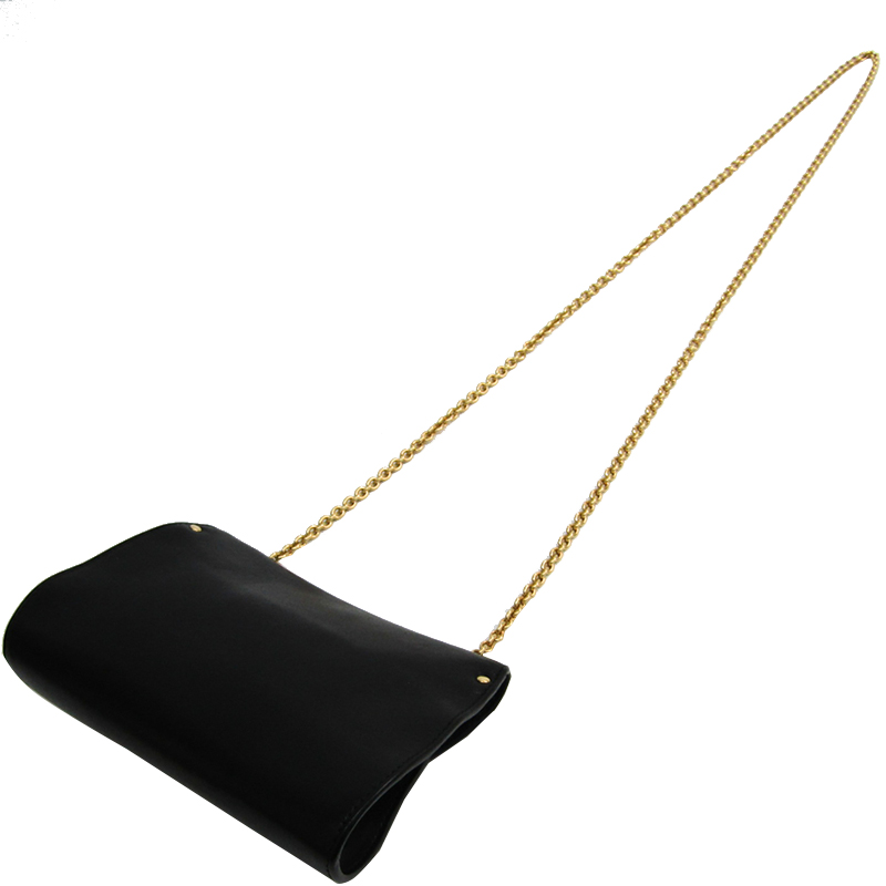 

Salvatore Ferragamo Black Leather Gancini Chain Shoulder Bag