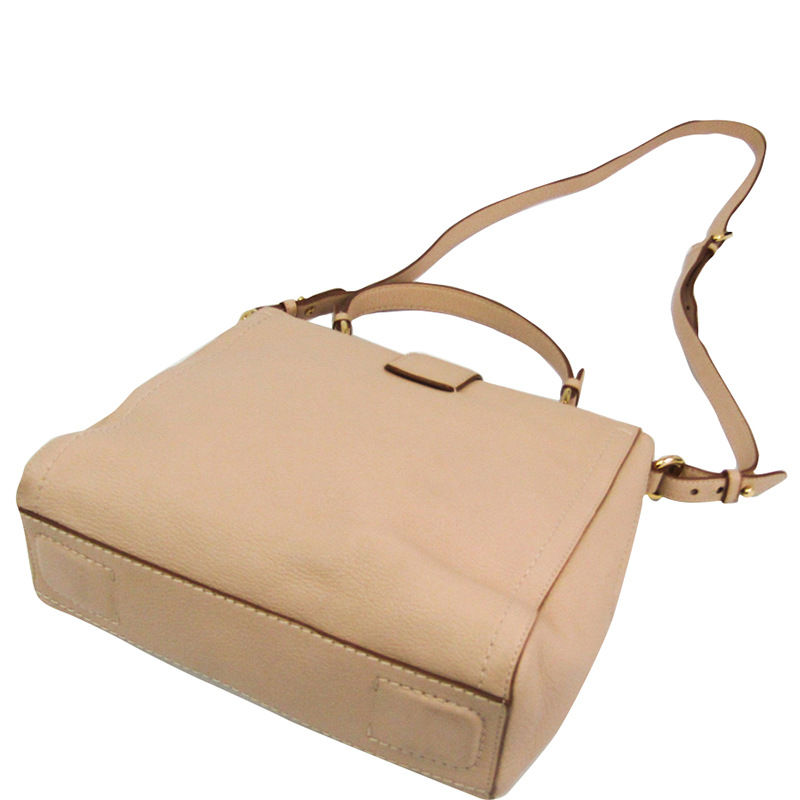 

Salvatore Ferragamo Pink Beige Leather Vara Top Handle Bag