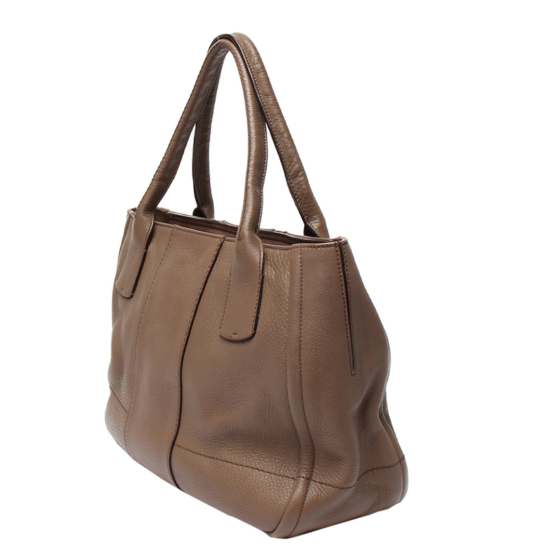 

Salvatore Ferragamo Brown Leather Gancini Shoulder Bag