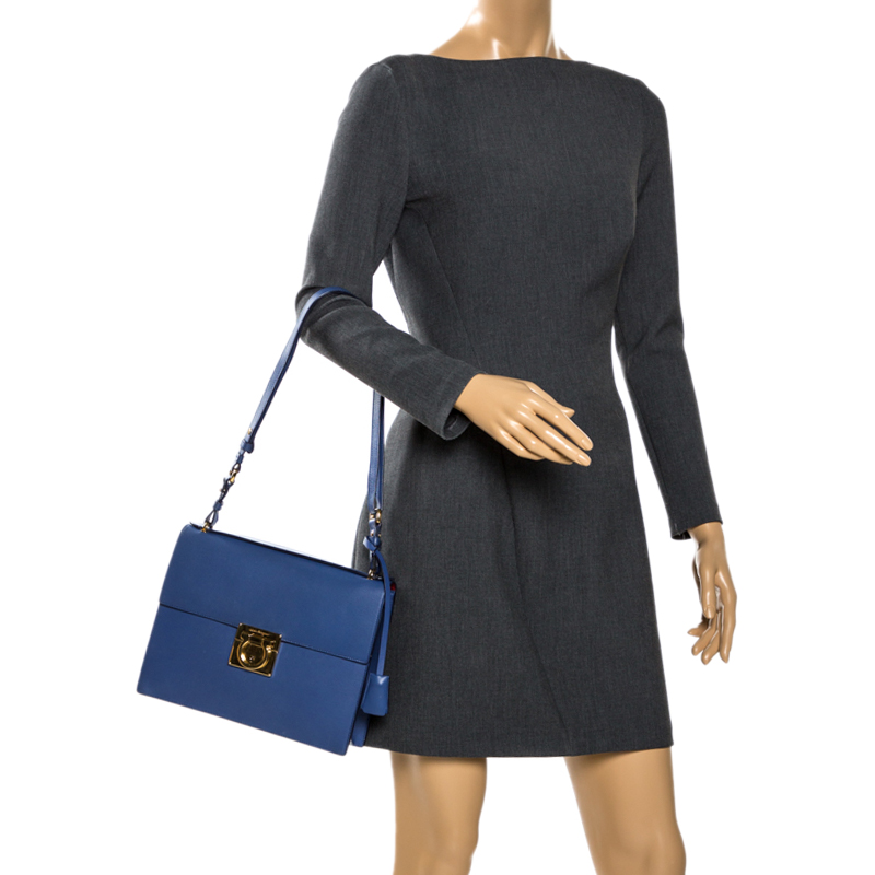 

Salvatore Ferragamo Blue Leather Gancio Lock Shoulder Bag
