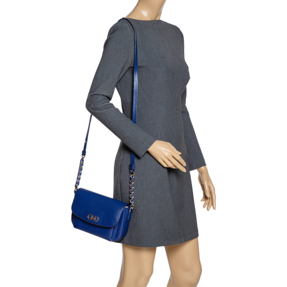 

Salvatore Ferragamo Blue Leather Sandrine Shoulder Bag