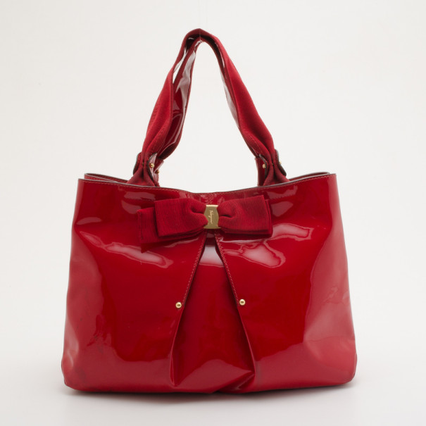 مملوكة مسبقًا Salvatore Ferragamo Red Selene Patent Tote