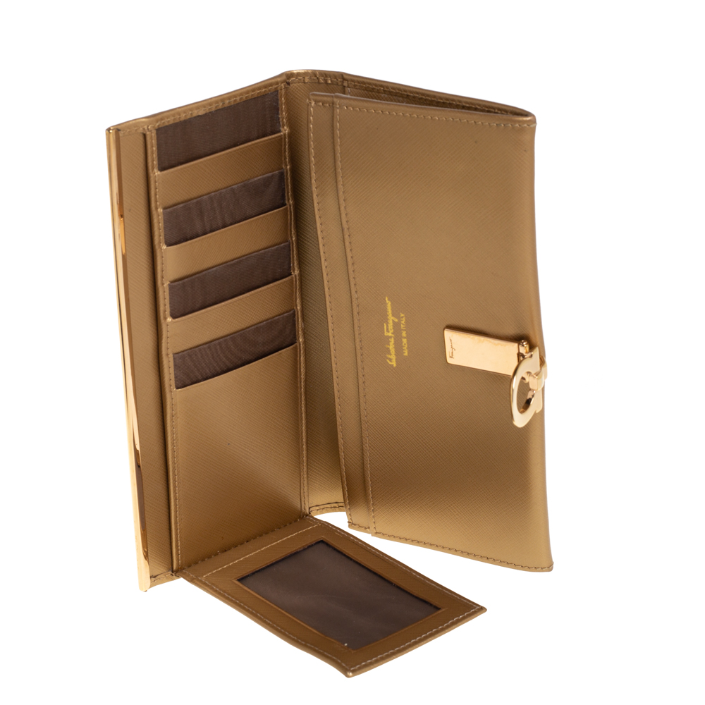 

Salvatore Ferragamo Gold Leather Gancini Icona Continental Wallet
